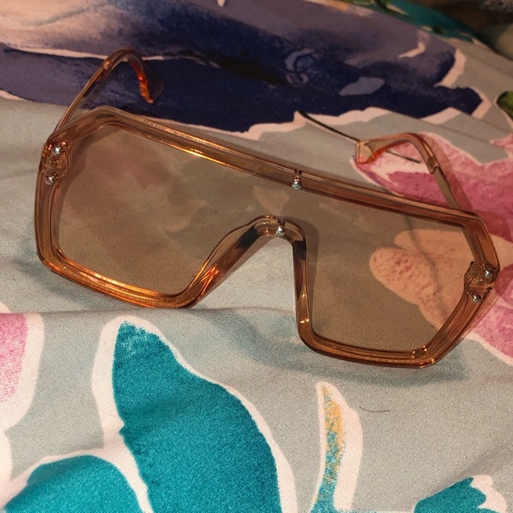 Sunglasses - Picture 1 of 1